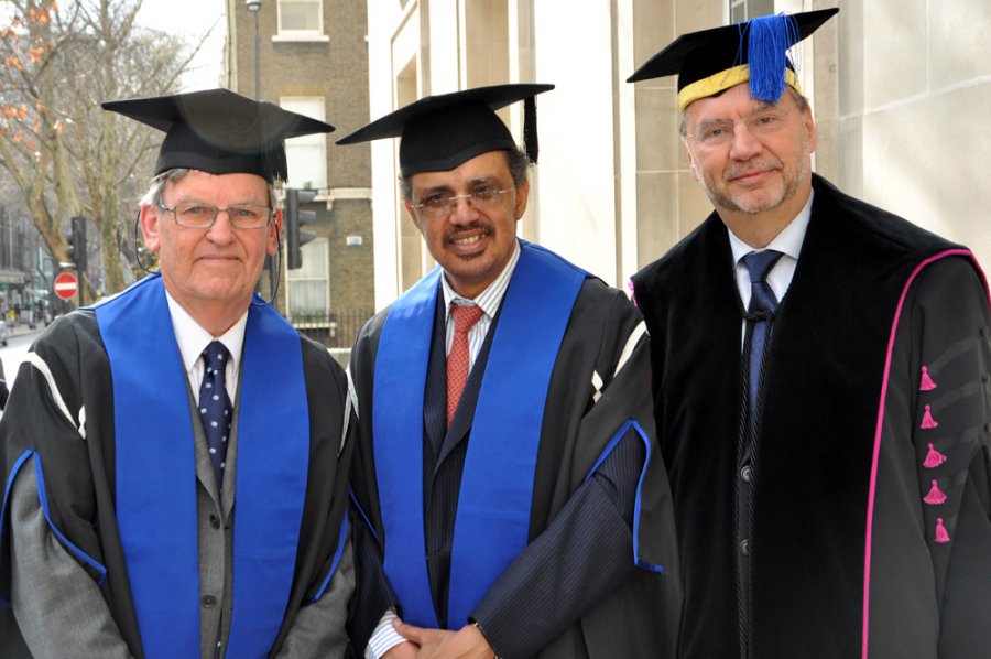 Dr Tedros receives his Honorary Fellowship from the School in 2012, pictured alongside Prof Brian Greenwood and Prof Peter Piot.