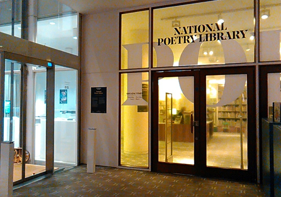 National Poetry Library. Photo by Gapfall/Wikimedia Commons