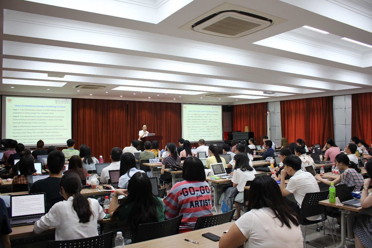 Training workshop session led by Dr Yang Juan from Fudan University