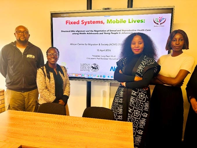 ACMS seminar: Fixed systems, Mobile lives