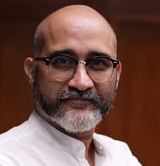 Abhijit Nadkarni headshot