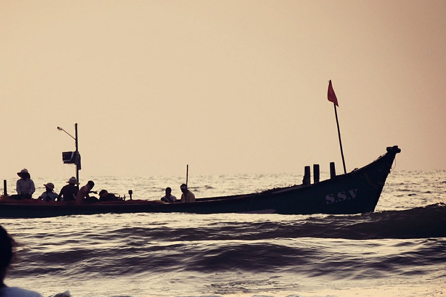 Photo | Migrant boat on sea Pixabay CC0