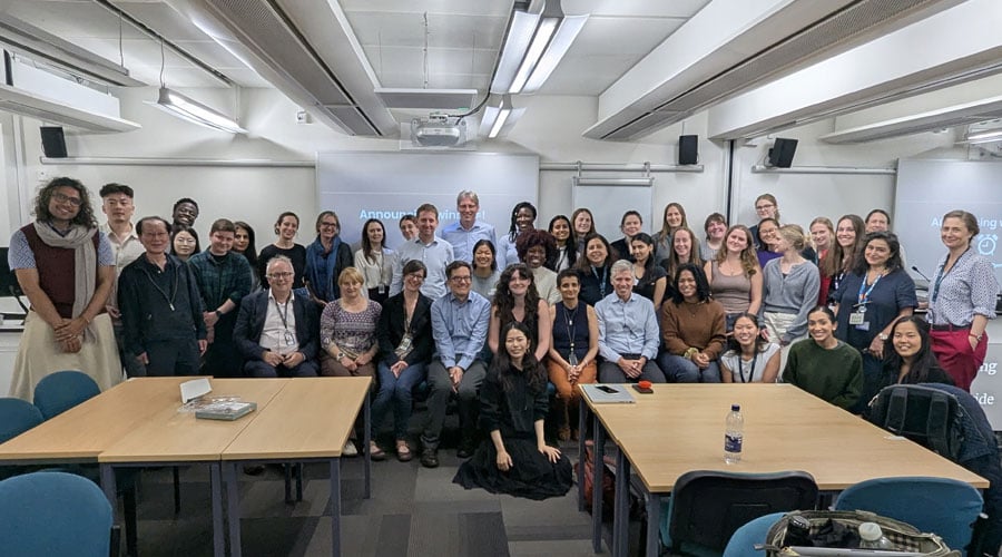 STIRIG team and students at designathon