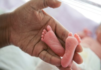 Caption: newborn baby's feet. Credit: Bill & Melinda Gates Foundation/Sarah Elliott