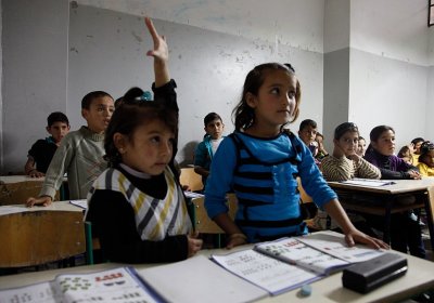 Syrian refugee children in a Lebanese school classroom