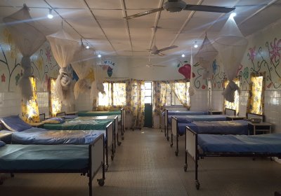 A hospital ward in The Gambia. (Credit: The Soapbox Collaborative)