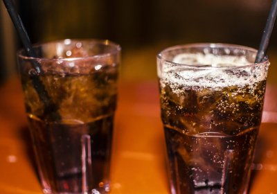 Caption: whisky and coca cola. Credit: Pixabay