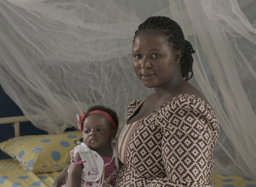 Simi-Joseph and her daughter in Plateau State, Nigeria. Credit: Pieter ten Hoopen/The Lancet Maternal Health Series