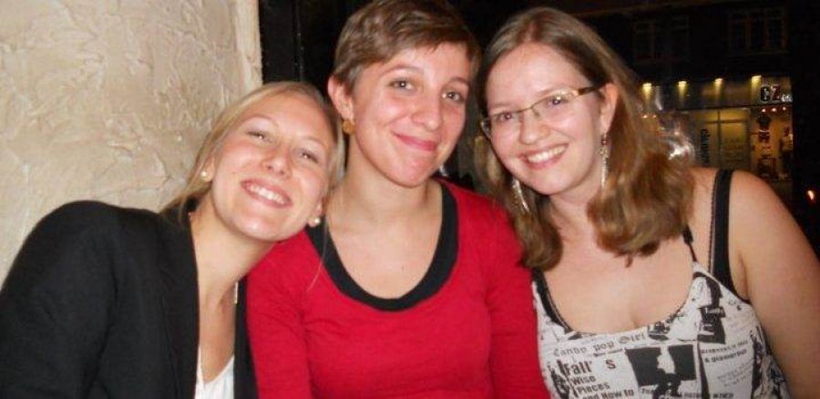 Claire (centre) with Karolina Tuomisto and Stephanie Kumpunen, two of her MSc friends in 2011.