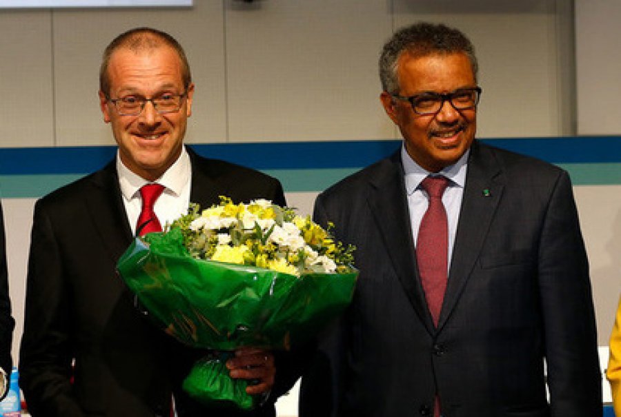 Dr Kluge with WHO Director-General Dr Tedros