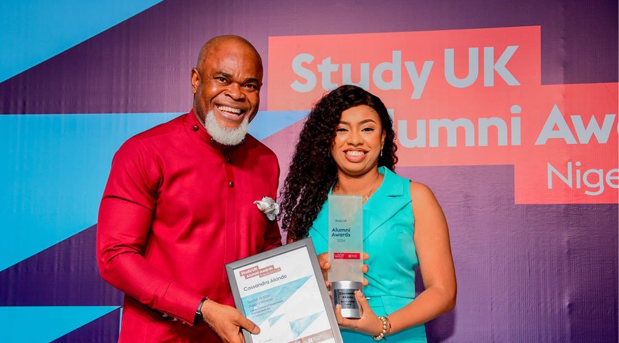 Cassandra Akinde receiving StudyUK Award 